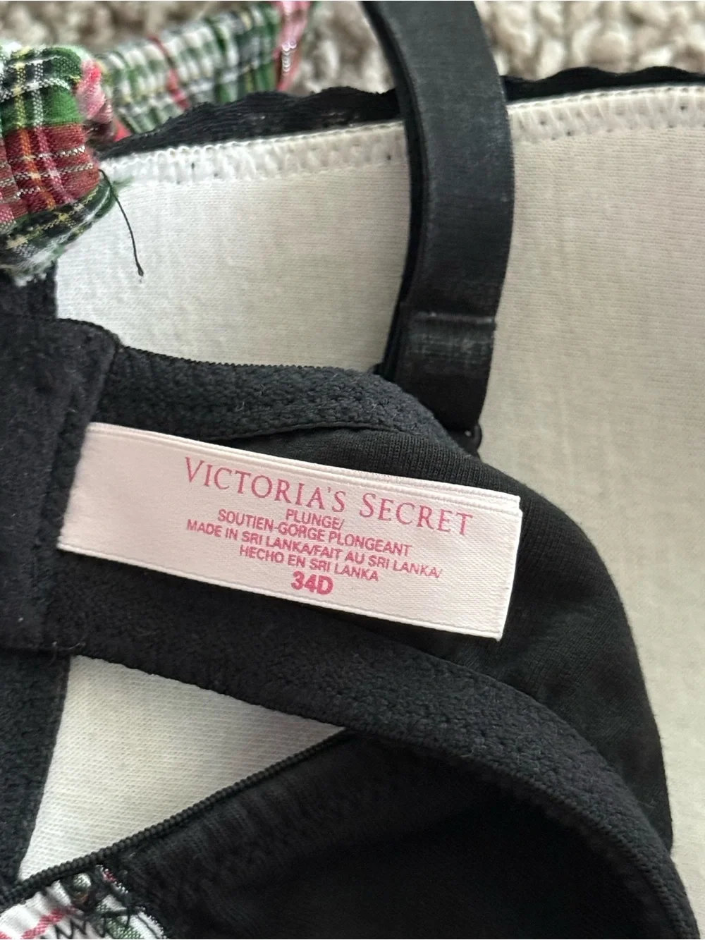 Victoria’s Secret 34D Plaid Tartan Plunge Bra Black Preppy Academia Y2K